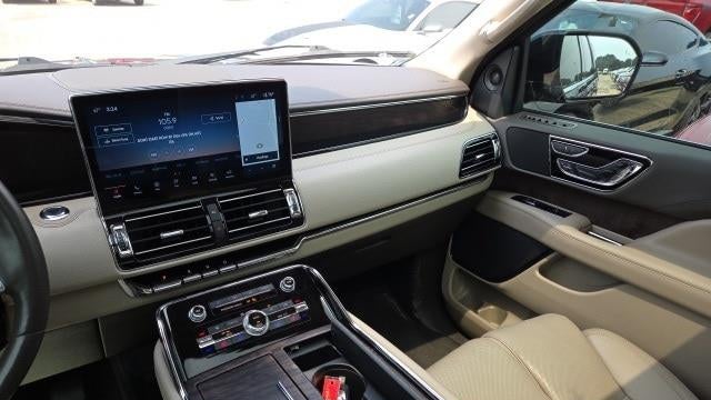 2022 Lincoln Navigator L Reserve