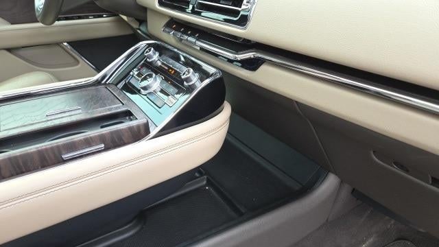 2022 Lincoln Navigator L Reserve