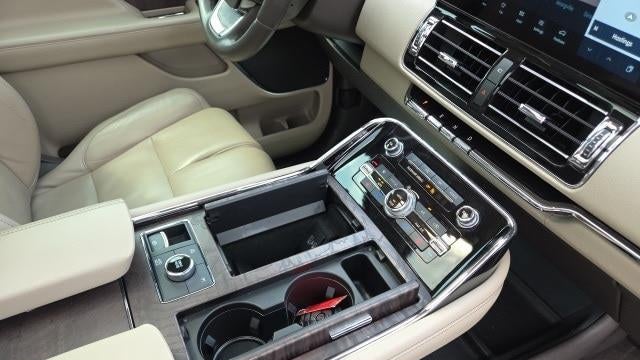2022 Lincoln Navigator L Reserve