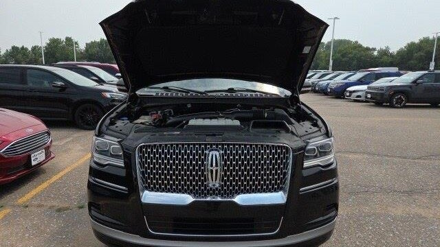 2022 Lincoln Navigator L Reserve