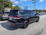 2022 Navigator L Thumbnail 6