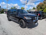 2022 Navigator L Thumbnail 8