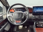 2022 Navigator L Thumbnail 12