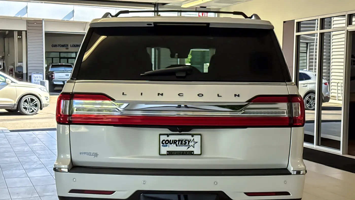 2019 Lincoln Navigator L Reserve