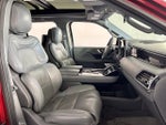 2019 Navigator L Thumbnail 20