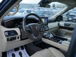2020 Navigator L Thumbnail 24