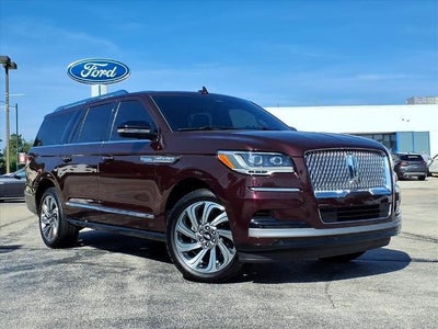Photo of a 2024 Lincoln Navigator L 4X4 Premiere 4DR SUV for sale