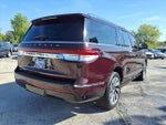 2024 Navigator L Thumbnail 7