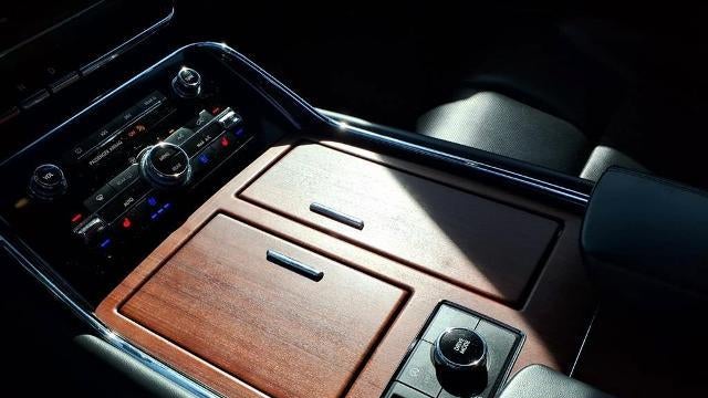 2024 Lincoln Navigator L Premiere