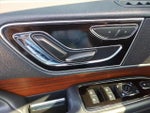 2024 Navigator L Thumbnail 17