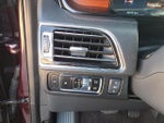 2024 Navigator L Thumbnail 19