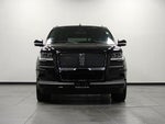 2024 Navigator L Thumbnail 8