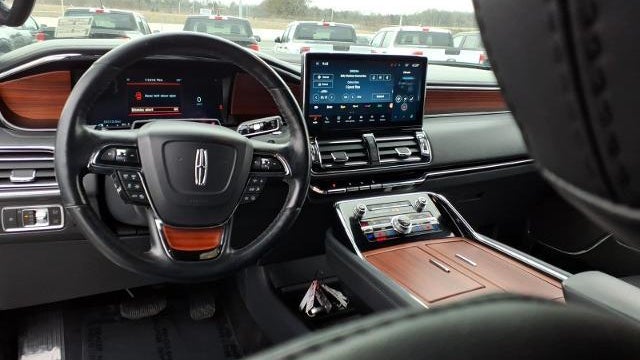 2024 Lincoln Navigator L Premiere