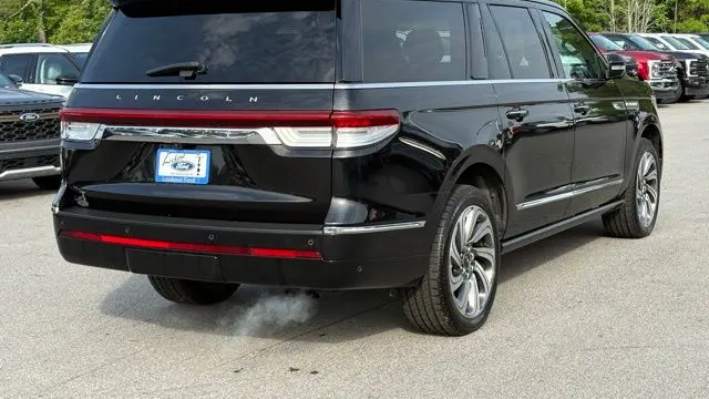 2024 Lincoln Navigator L Premiere