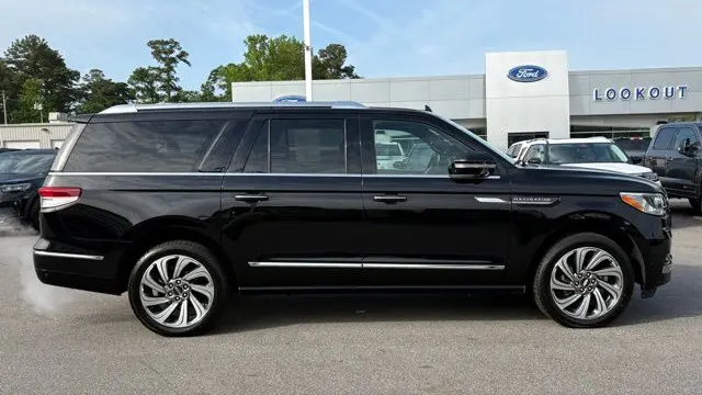 2024 Lincoln Navigator L Premiere