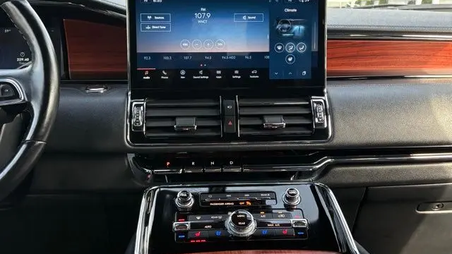 2024 Lincoln Navigator L Premiere