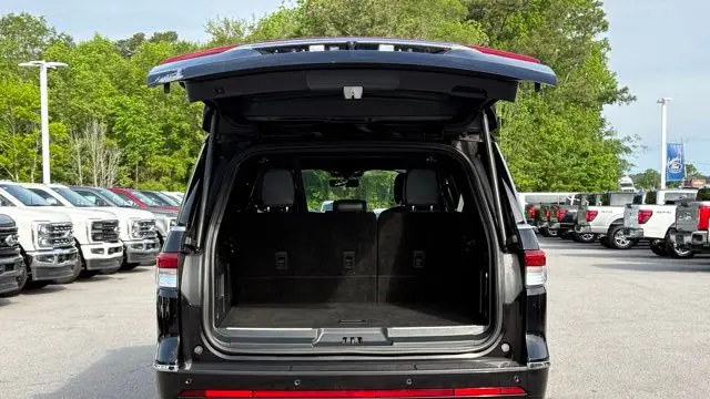 2024 Lincoln Navigator L Premiere