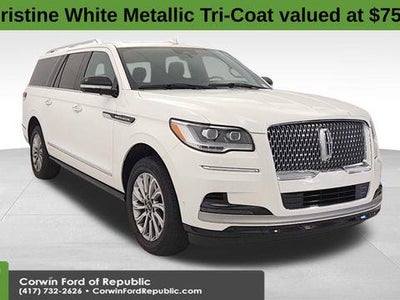 Photo of a 2024 Lincoln Navigator L 4X4 Premiere 4DR SUV for sale