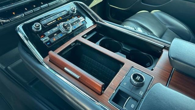 2024 Lincoln Navigator L Premiere