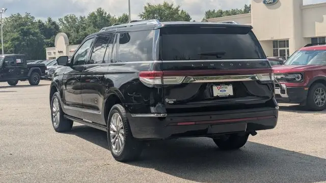 2024 Lincoln Navigator L Premiere