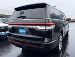 2024 Navigator L Thumbnail 7