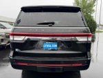 2024 Navigator L Thumbnail 8