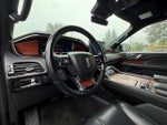 2024 Navigator L Thumbnail 13