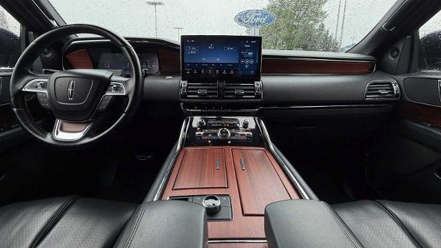 2024 Lincoln Navigator L Premiere
