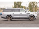 2024 Navigator L Thumbnail 2