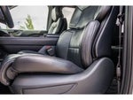 2024 Navigator L Thumbnail 18