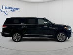 2024 Navigator L Thumbnail 3