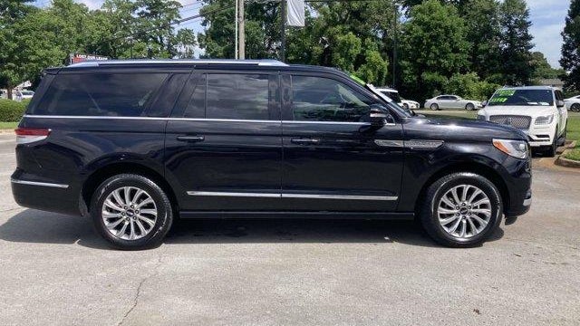 2022 Lincoln Navigator L Standard