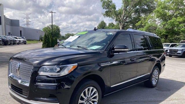 2022 Lincoln Navigator L Standard