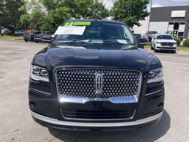 2022 Lincoln Navigator - $34,990