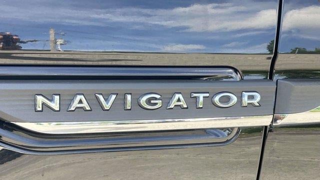 2022 Lincoln Navigator L Standard