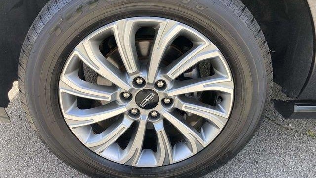 2022 Lincoln Navigator L Standard