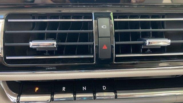 2022 Lincoln Navigator L Standard