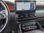 2022 Navigator L Thumbnail 9