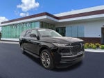 2026 Navigator L Thumbnail 1