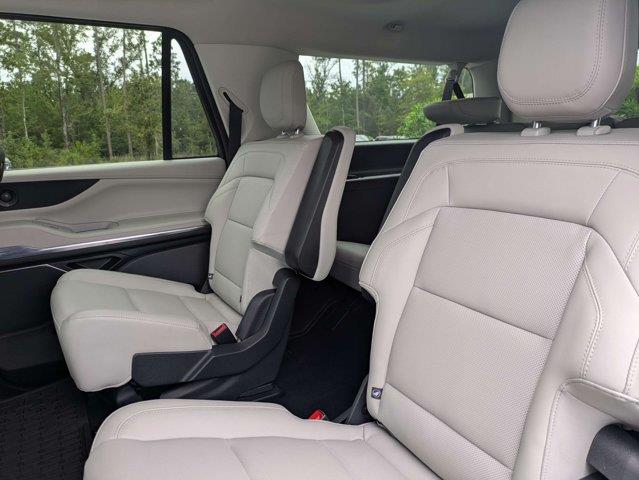 2026 Lincoln Navigator - $90,999