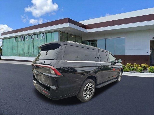 2026 Lincoln Navigator - $90,999