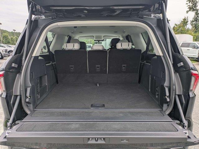2026 Lincoln Navigator - $91,999