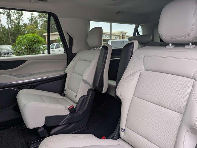 2026 Lincoln Navigator - $91,999