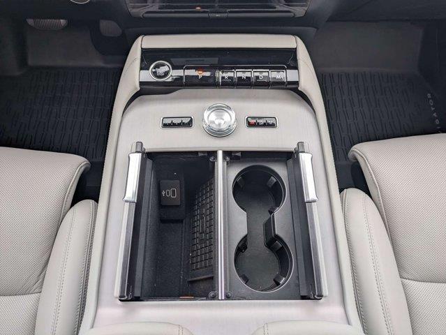 2026 Lincoln Navigator - $91,999