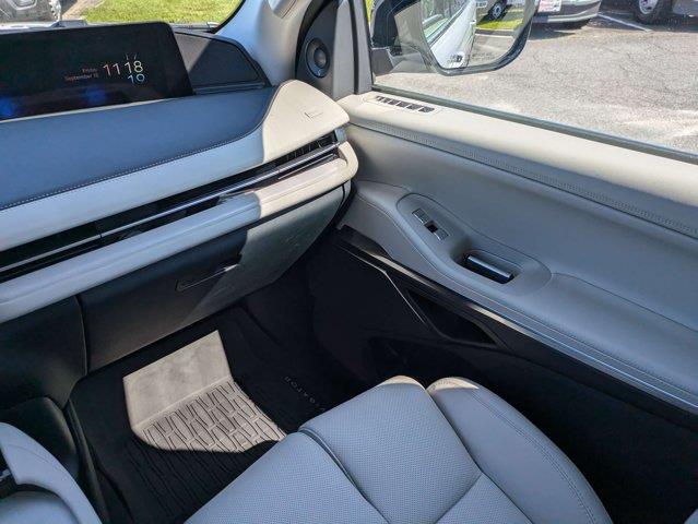 2026 Lincoln Navigator - $91,999