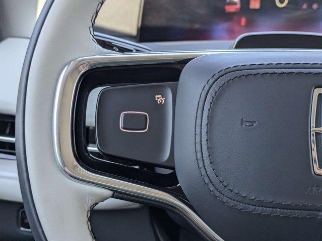 2026 Lincoln Navigator - $91,999