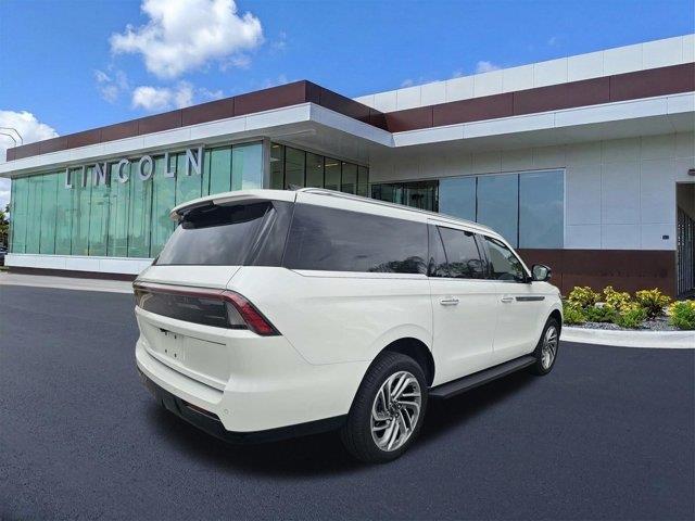 2026 Lincoln Navigator - $91,998