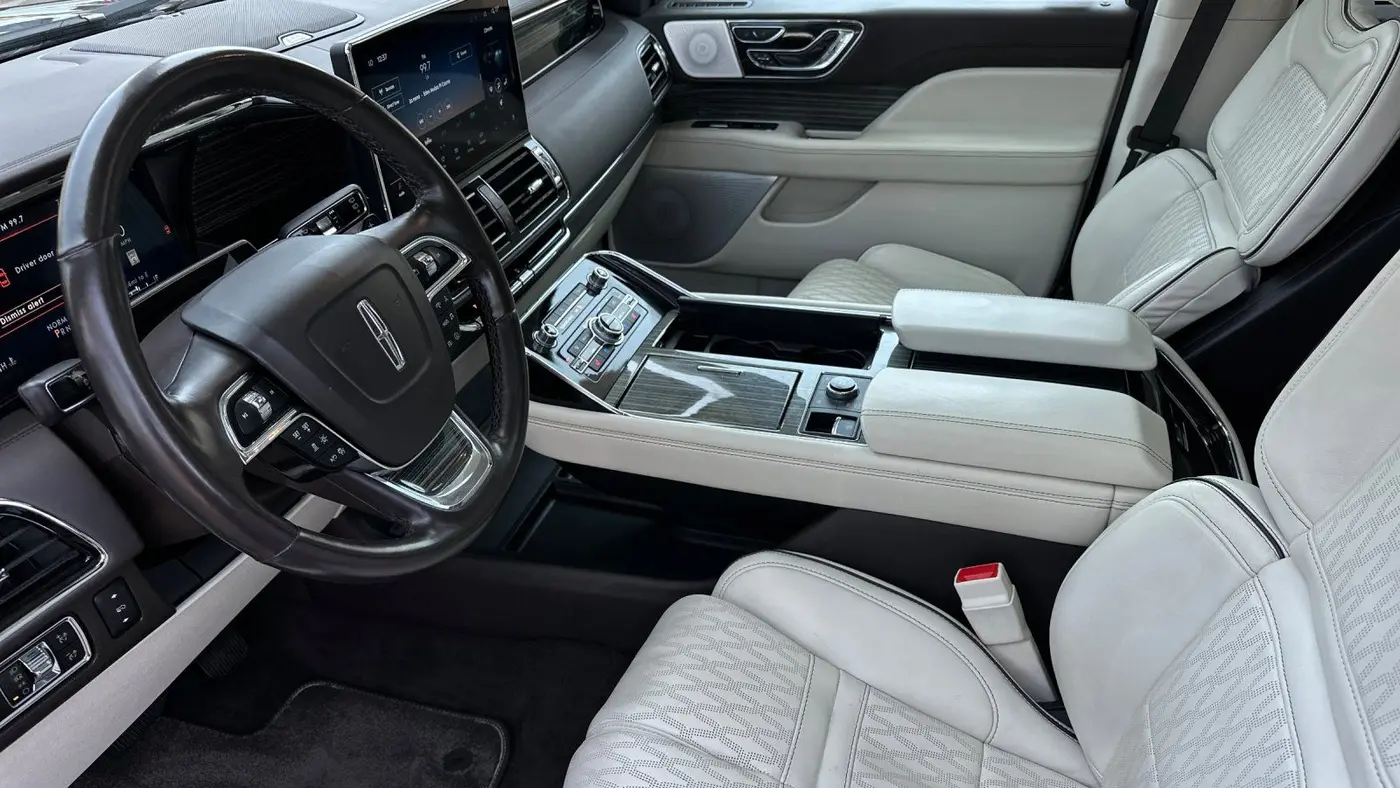 2023 Lincoln Navigator L Black Label