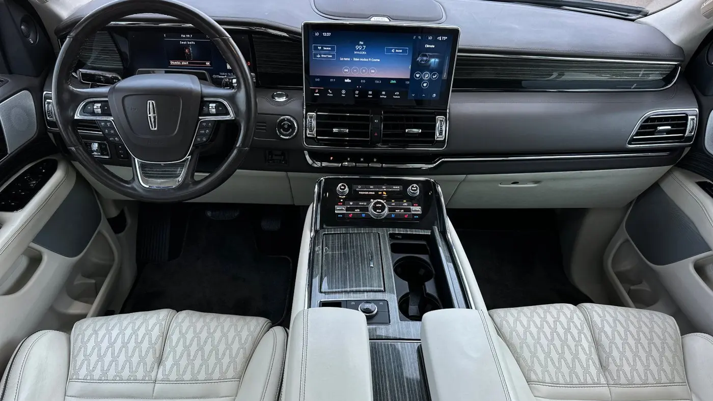 2023 Lincoln Navigator L Black Label