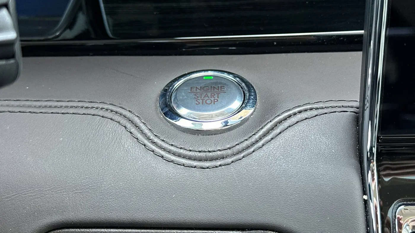 2023 Lincoln Navigator L Black Label